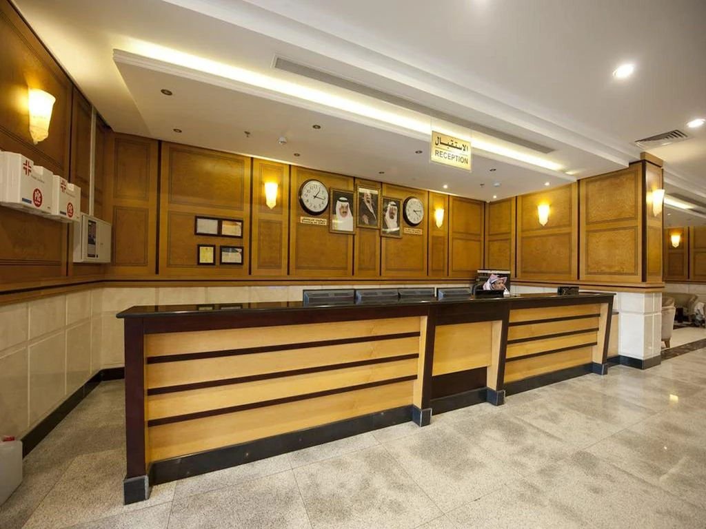 Al-Fajr Al-Badie 5 reception