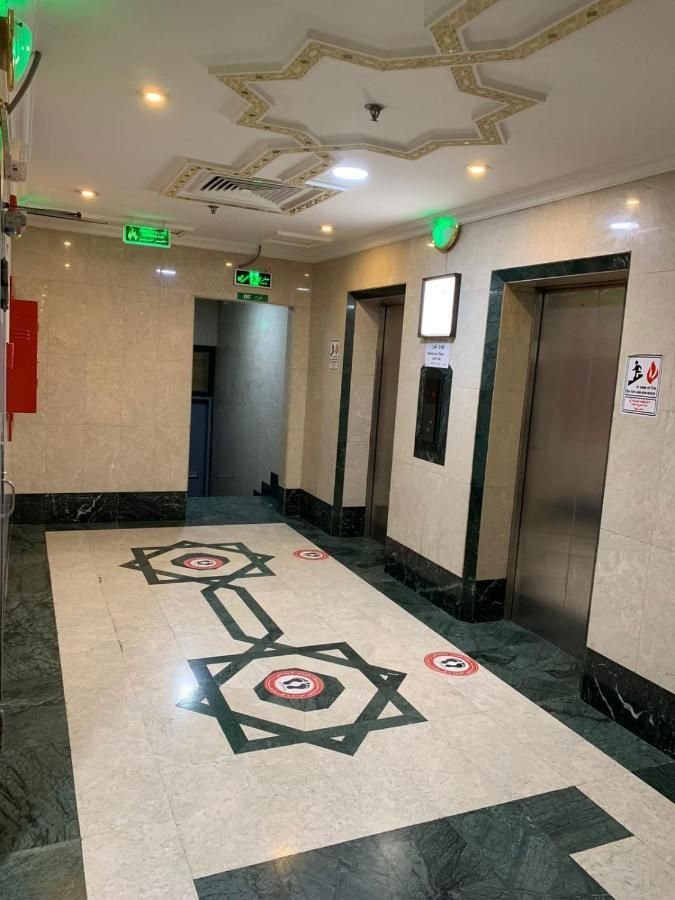 Karam Al-Hijaz elevator area